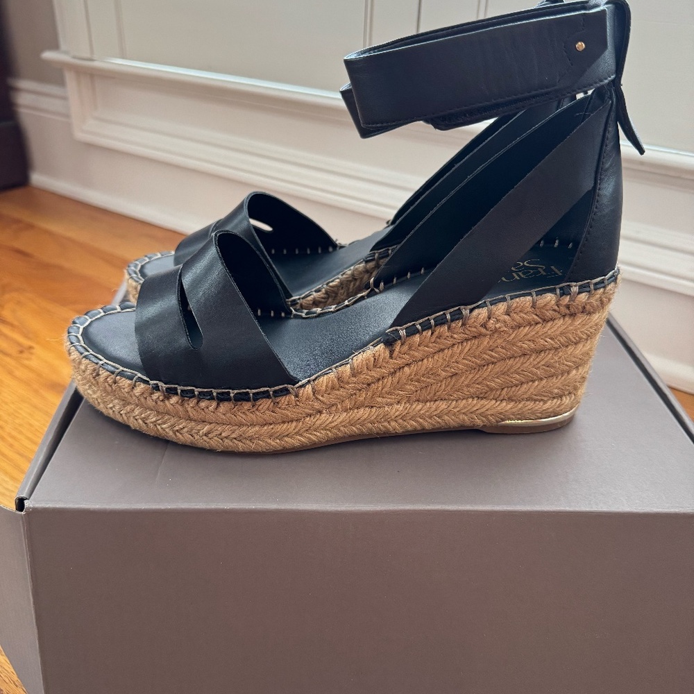 Franco Sarto Callia Wedges